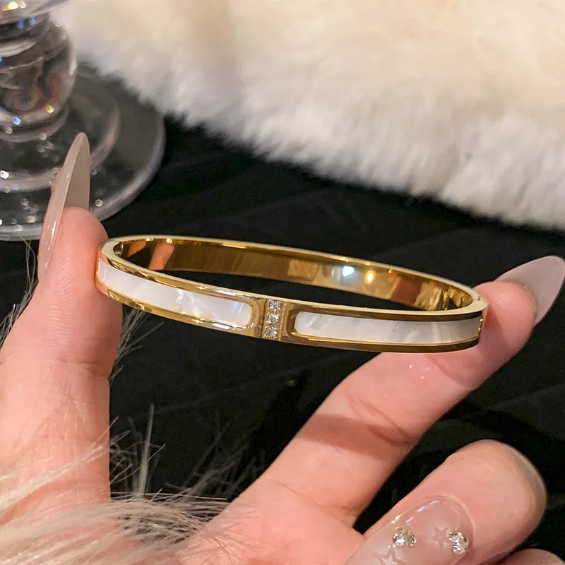 Bracelet Élégance Dorée™