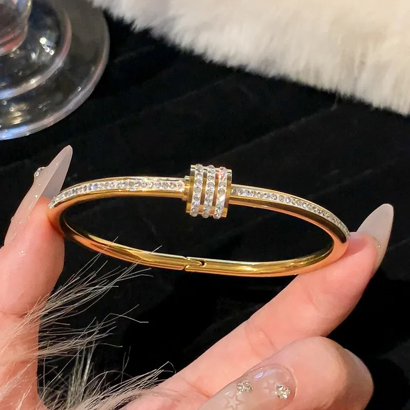 Bracelet Élégance Dorée™