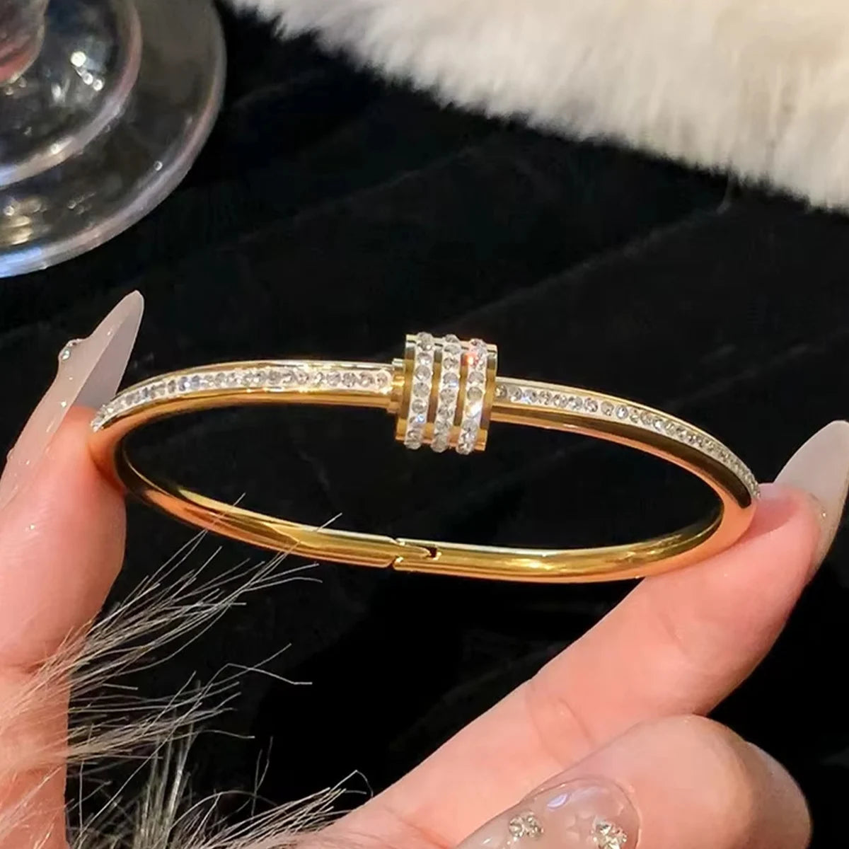 Bracelet Élégance Dorée™